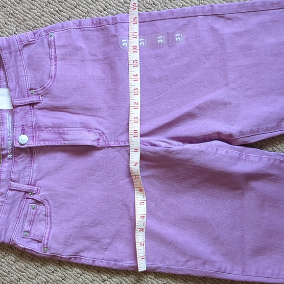 Reitmans s31 NWT Straight High Rise Petite Purple Jeans - Picture 4 of 8